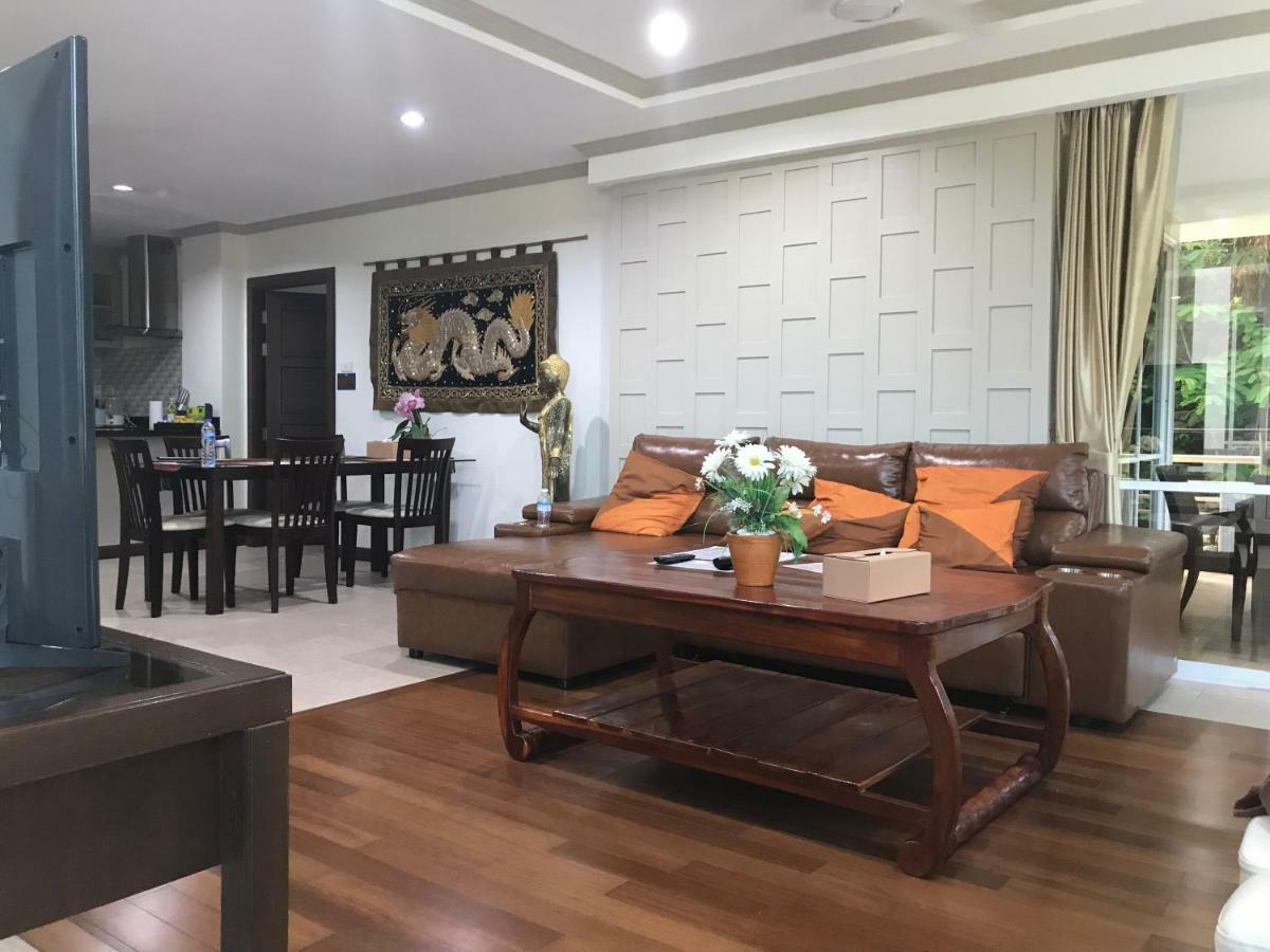 กะรนวิว อพาร์ตเมนต์ Apartment Karon ภายนอก รูปภาพ